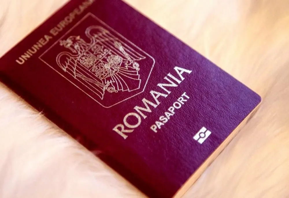 Program prelungit la Serviciul de Pașapoarte