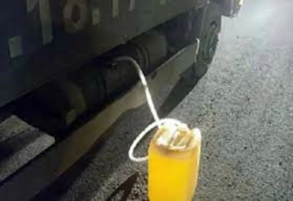 Prins furând motorină de la o volă! A încercat să fugă de polițiști!
