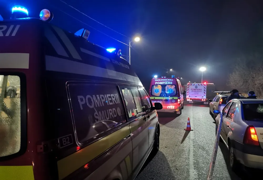 Trei copii au ajuns la spital, intoxicați cu fum din cauza unei tigăi uitate pe foc