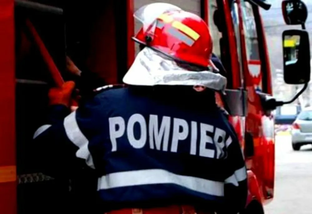 Un copilaș de numai 2 ani a murit într-un incendiu care a mistuit bucătăria unde dormea