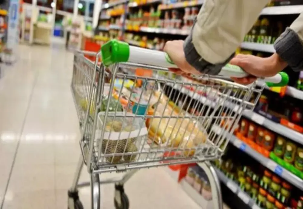 ALERTĂ alimentară în magazine - Cel mai consumat produs vara, retras de la vânzare - Pericol imens pentru sănătate!