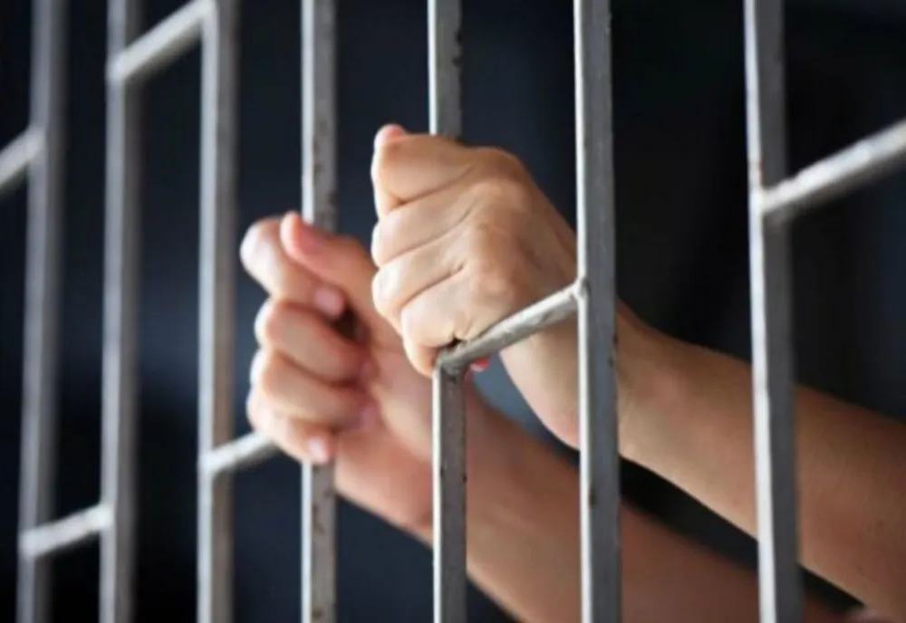 Infractor periculos, condus la închisoare! Ce fapte a săvârșit bărbatul