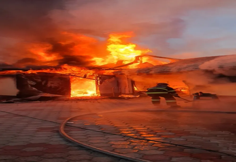 Incendiu la o gospodărie din Pătrăuți