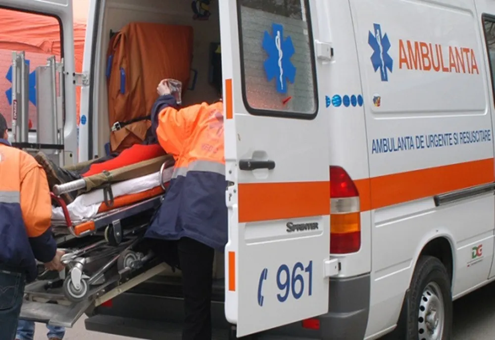 Nu a respectat regulile de prioritate și a băgat un om în spital