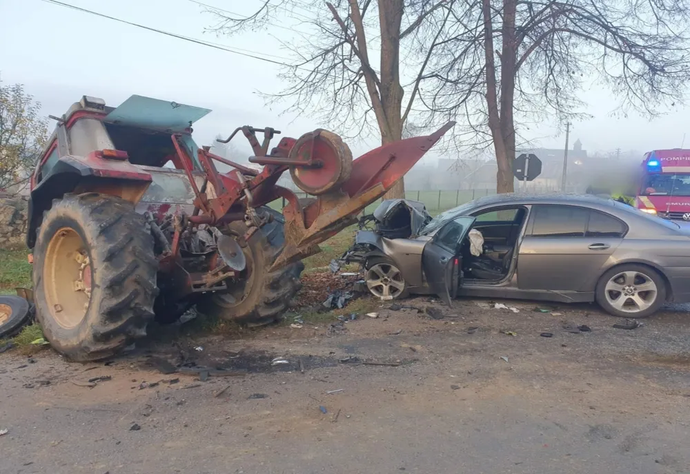 Două persoane au ajuns la spital în urma unui accident rutier!