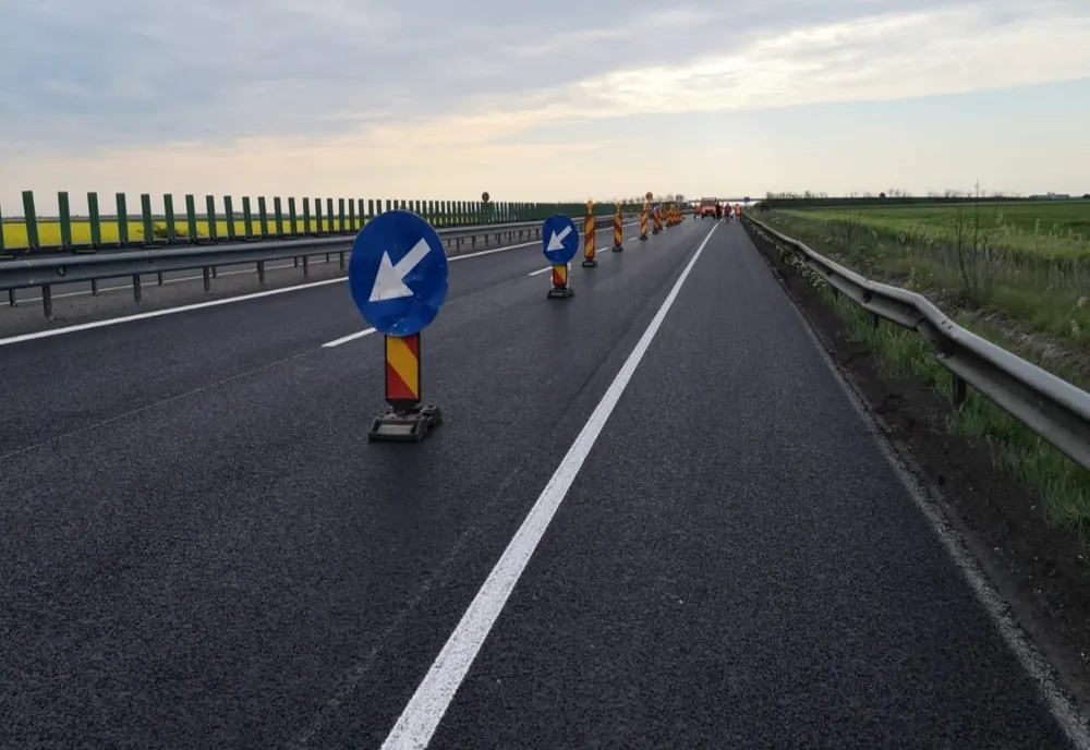 RECORD NEGATIV: România a „crescut” cu 18 kilometri de autostradă într-un an. Care este procentul drumurilor pietruite din țara noastră
