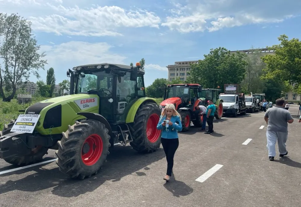 Fermierii români participă la protestul masiv de la Bruxelles, împotriva acordului UE-Mercosur. Sediul Parlamentului European, izolat cu baraje ale forțelor de ordine - VIDEO