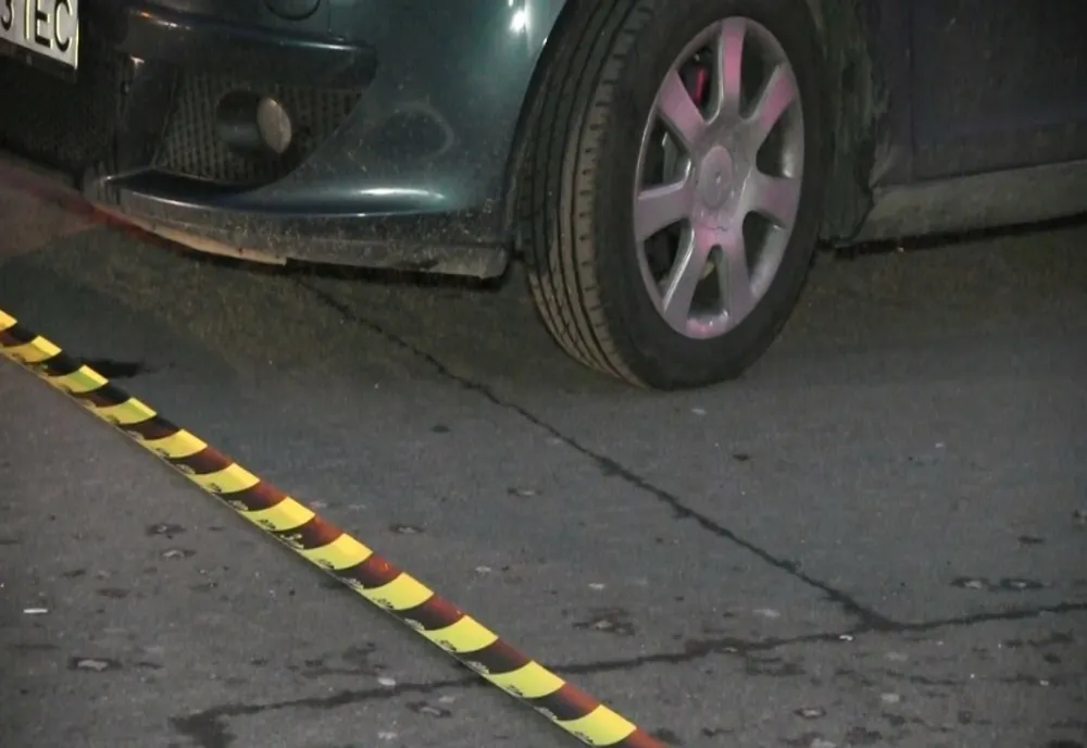 Un bătrân a ajuns la spital după ce a traversat prin loc nepermis