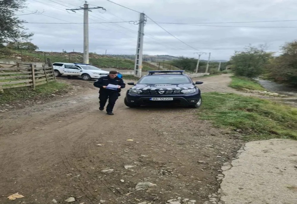 ATAC DE URS ÎN SUCEAVA: UN BĂRBAT DE 54 DE ANI, RĂNIT LA MÂINI ȘI LA UN PICIOR, ÎN ZONA LOCALITĂȚII VAMA