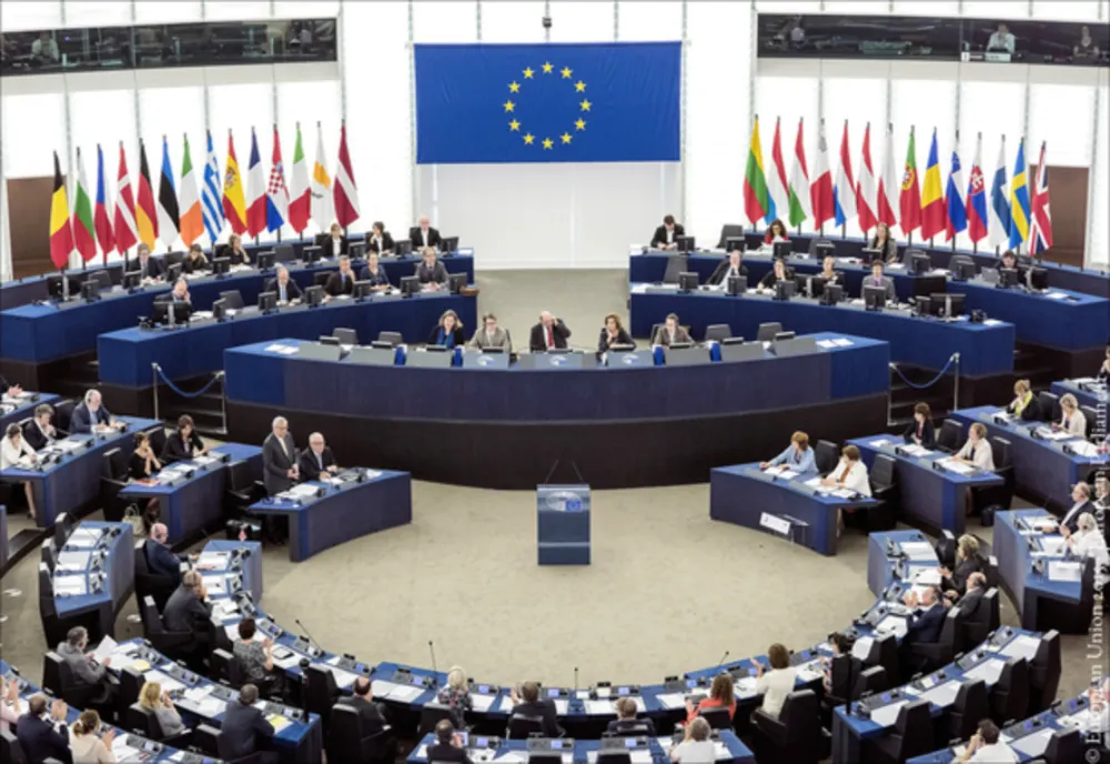 POLONIA ȘI ȚĂRILE BALTICE SE RETRAG DIN CONVENȚIA INTERNAȚIONALĂ PRIVIND INTERZICEREA MINELOR ANTIPERSONAL