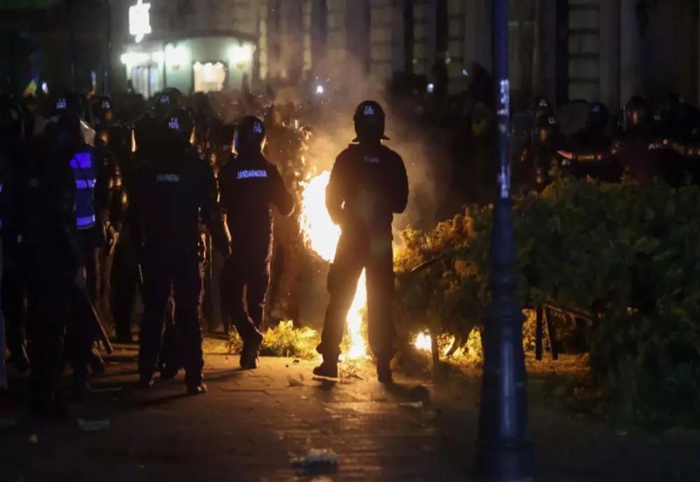 BEC SESIZEAZĂ AUTORITĂȚILE DUPĂ AMENINȚĂRILE PRIMITE PE REȚELELE SOCIALE