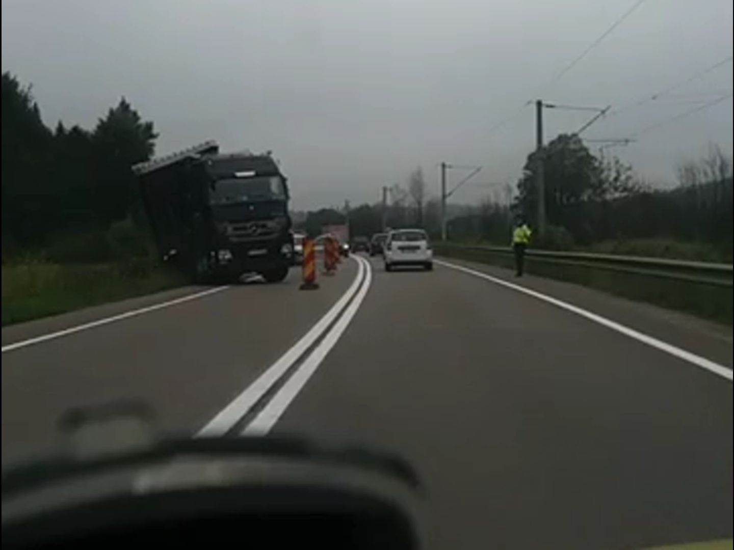 TIR răsturnat Vama