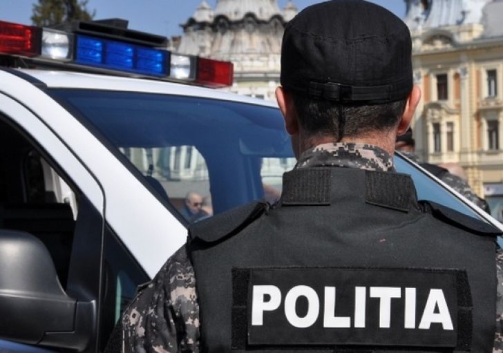 bărbatul a fost reținut de polițiști