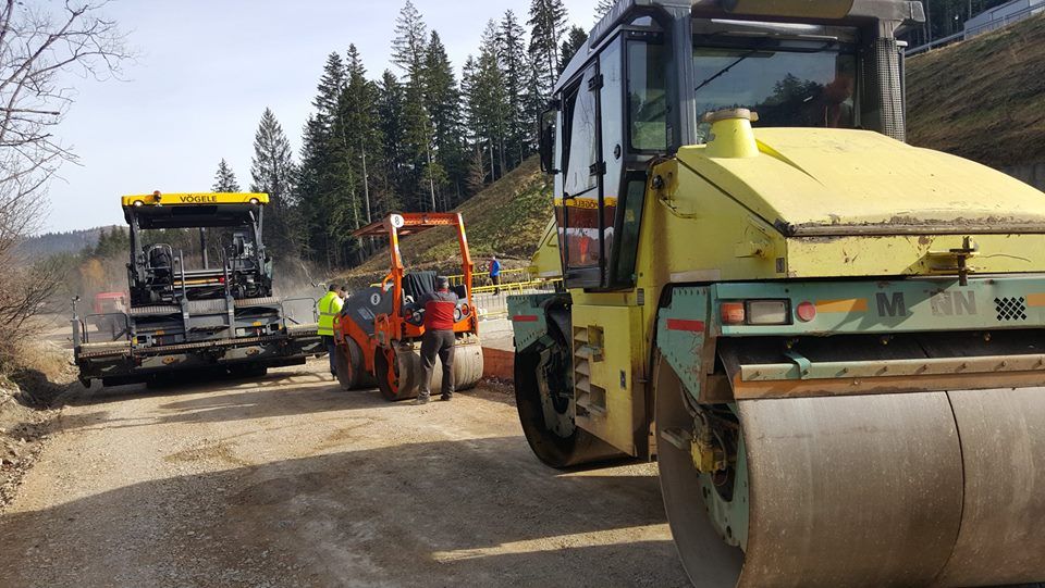 asfaltare drum pârtie Rarău
