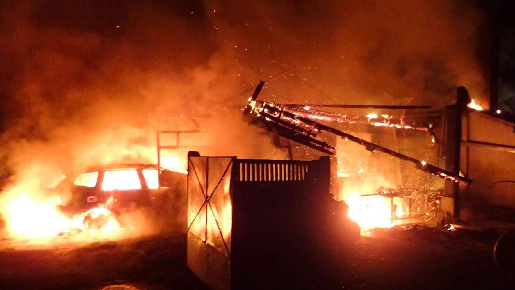incendiu autoturism