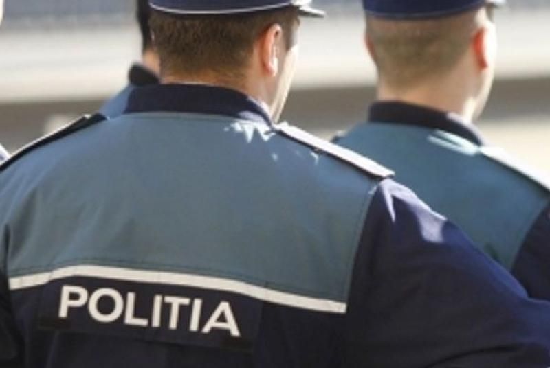 polițiști