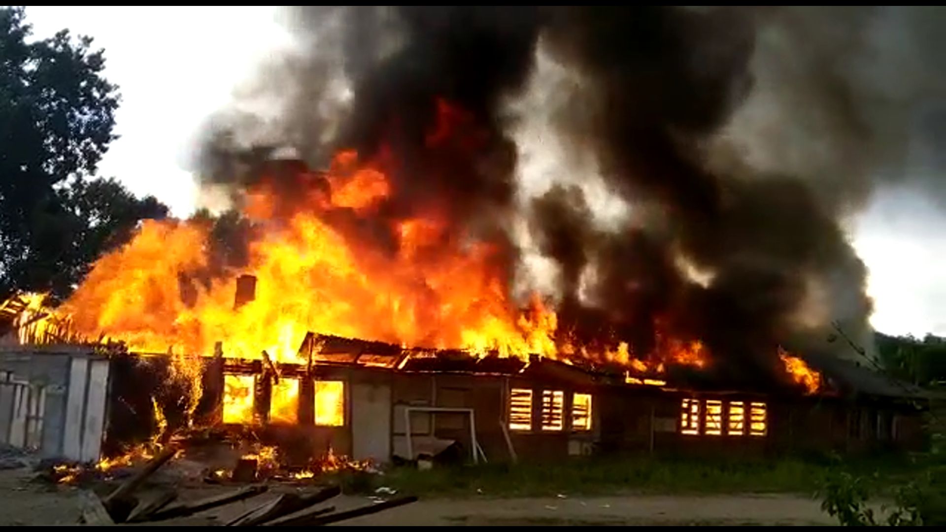 incendiu adăpost de animale Suceava