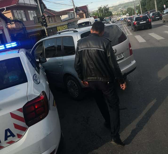 accident mașină poliție, sursă foto Ciprian Istratoaie