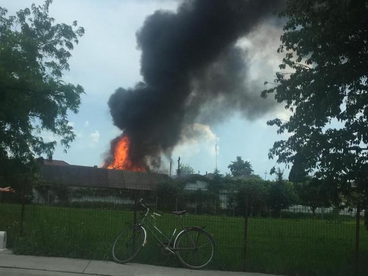 incendiu Dumbrăveni, sursă foto Ziar de Suceava