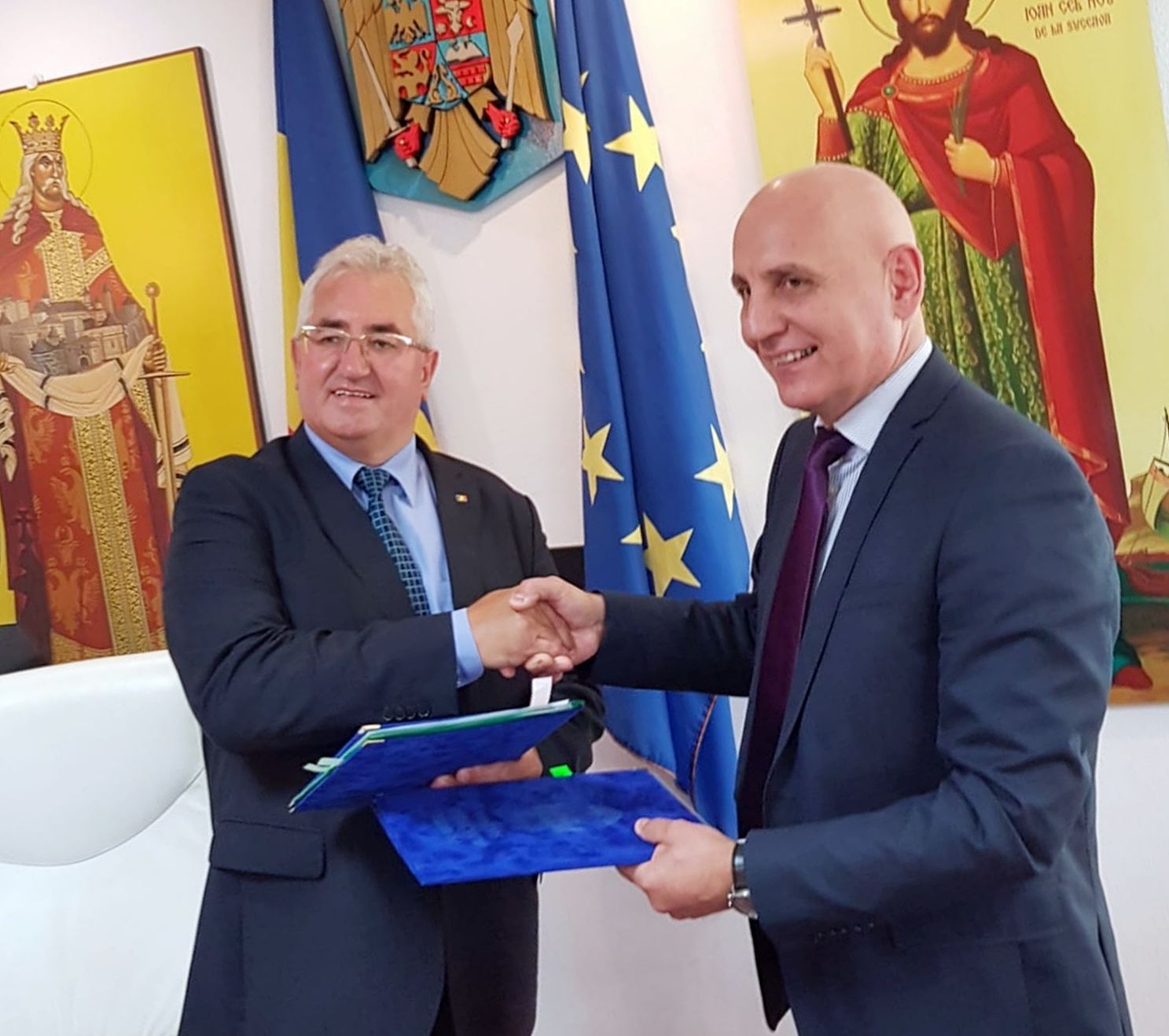 ion-lungu-vasile-asandei-semnare-contract-02