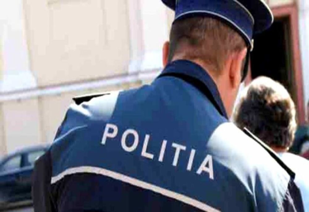 Furt din locuința unui tânăr din Zamostea. Vezi cine este hoțul