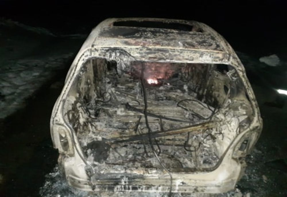 Autoturism distrus de flăcări, în Lupcina FOTO