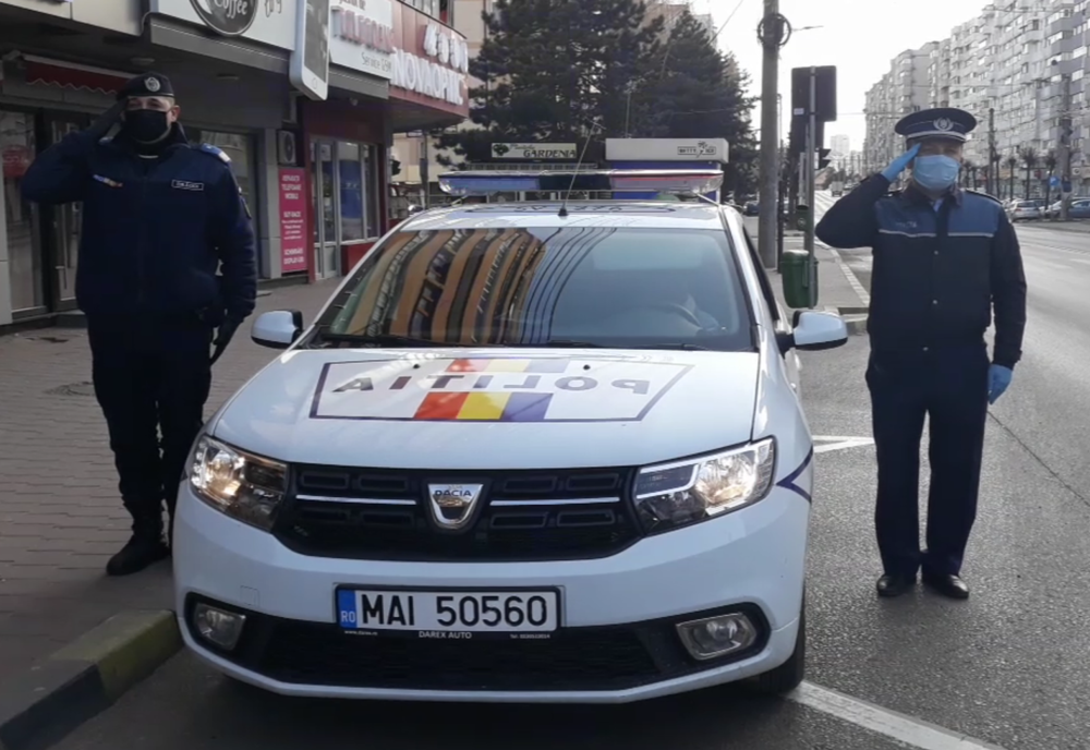 Imnul României a răsunat din mașinile polițiștilor suceveni VIDEO