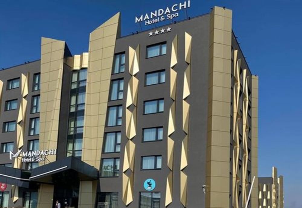 Ștefan Mandachi pune la dispoziție un hotel cadrelor medicale, polițiștilor și jandarmilor