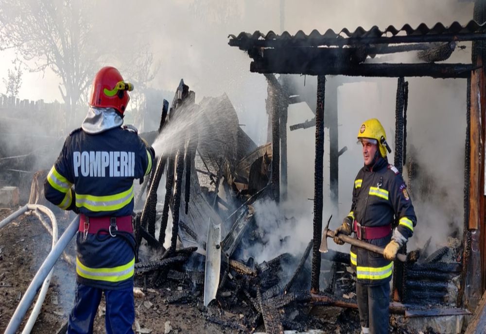 Incendiu de proporții la o gospodărie din Ilișești VIDEO 