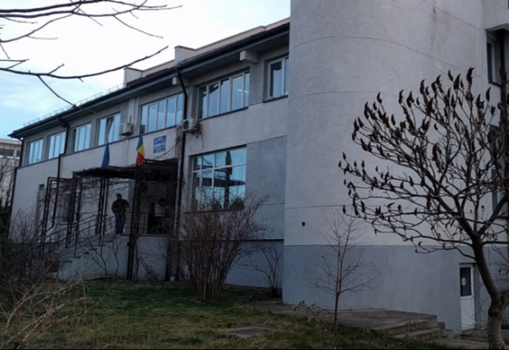Pensionarii de invaliditate pot trimite documentele medicale la Casa de Pensii Suceava prin poștă sau e-mail
