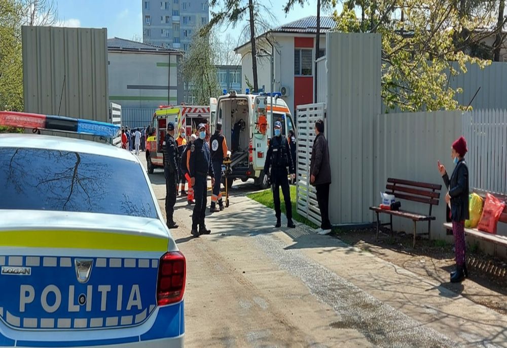 Incendiu la Spitalul Județean Slatina - aproape 40 de persoane, în pericol