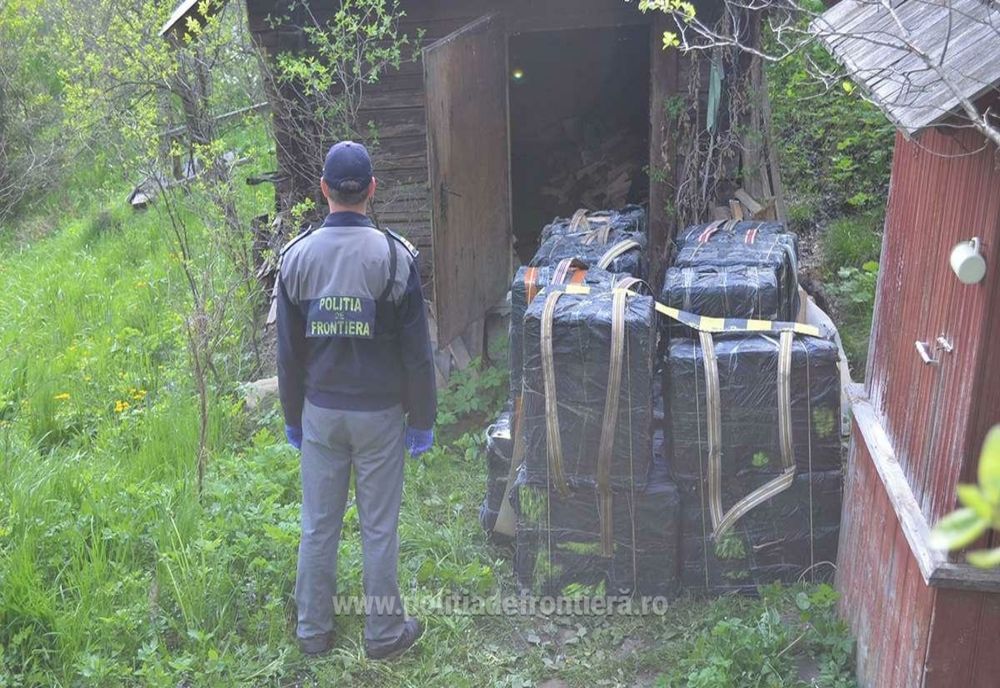 Peste 46.000 pachete țigări descoperite la frontiera de nord