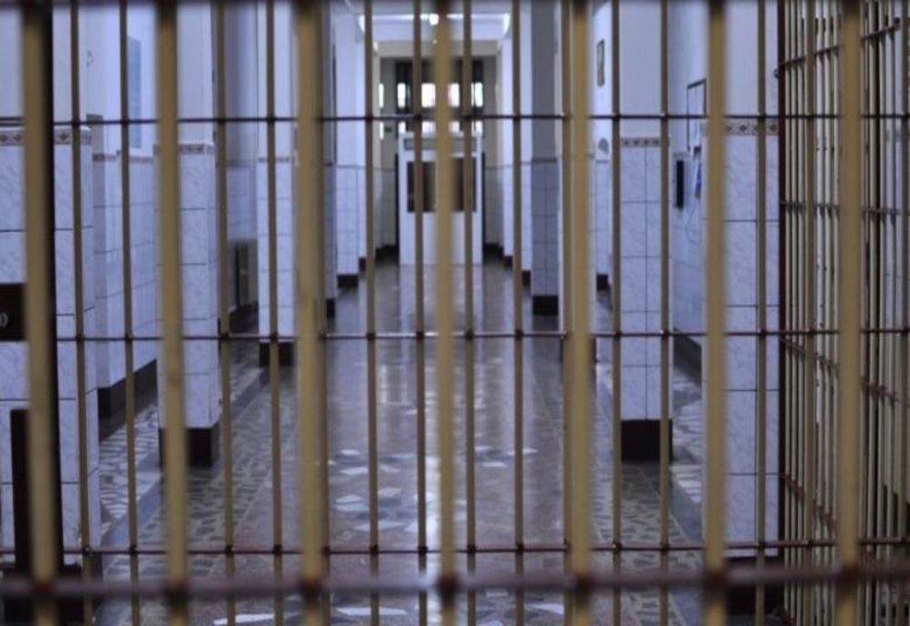 Au condus băuți și au ajuns la penitenciar