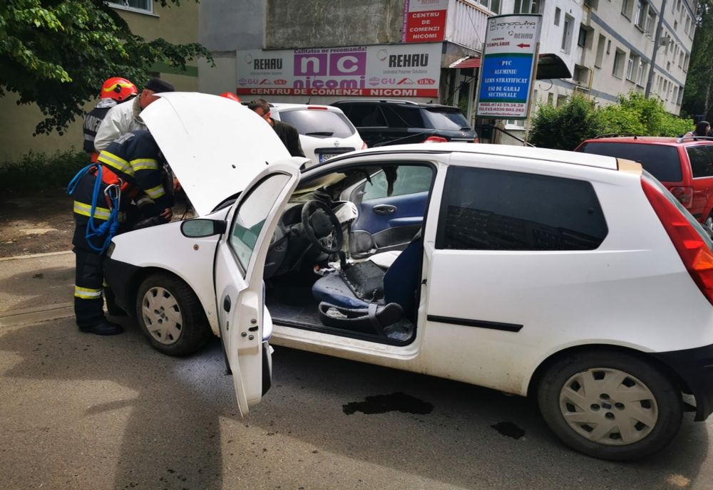 Două incendii la autoturisme, în Suceava și Fălticeni 