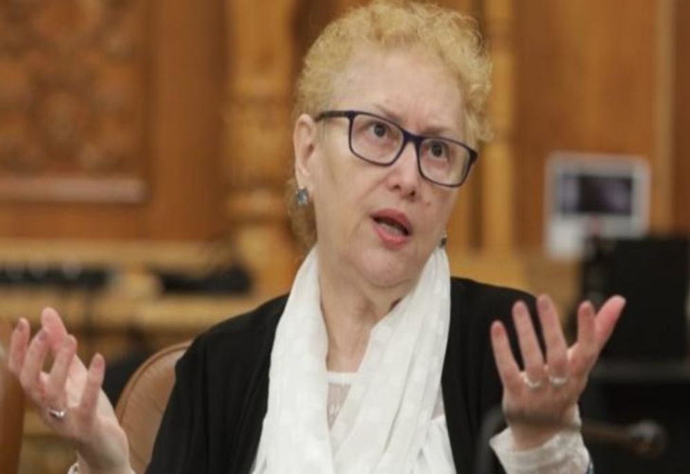 CCR a declarat neconstituțională revocarea lui Renate Weber din funcţia de Avocat al Poporului