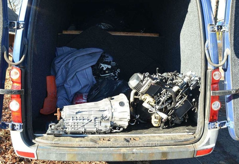 Trei motociclete furate din Italia, descoperite în Siret