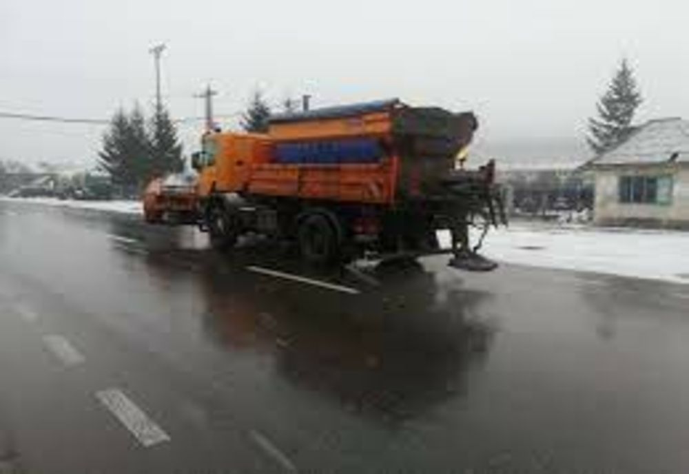 Ninsori ușoare în Pasul Mestecăniș, județul Suceava
