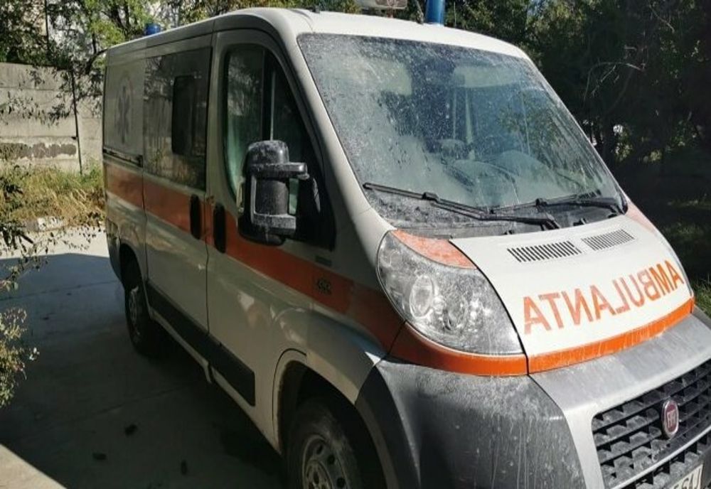 Accident în județul Suceava! Un bărbat a ajuns la spital