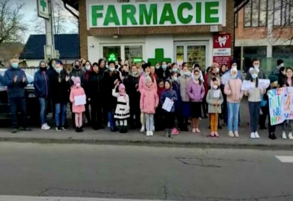 Proteste, duminică, faţă de restricţiile adoptate în pandemie