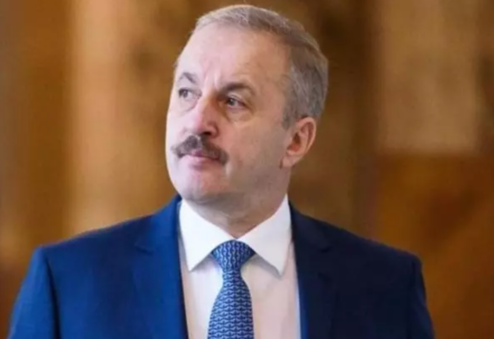 Ce ascunde demisia lui Vasile Dâncu de la Ministerul Apărării - Scenariul pentru România până la Crăciun