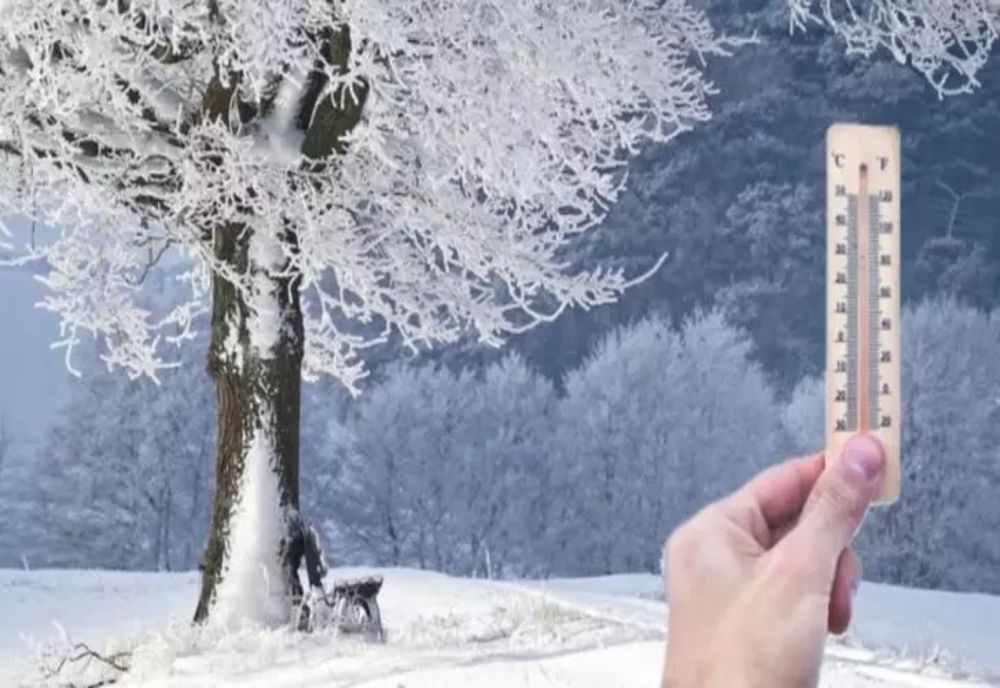 Se schimbă vremea radical! Când vin zăpezile peste toată România