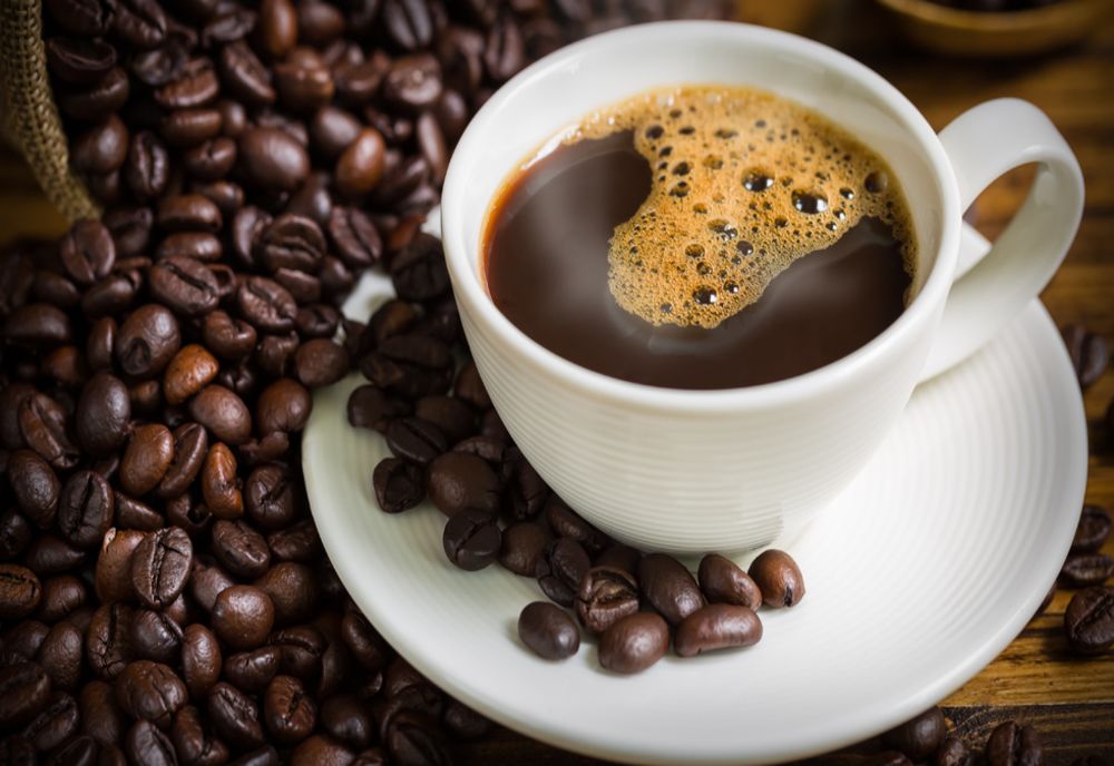 Ce se întâmplă dacă bei trei căni de cafea pe zi
