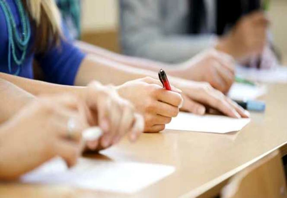 Începe simularea examenului de Bacalaureat. Primele probe scrise, programate luni