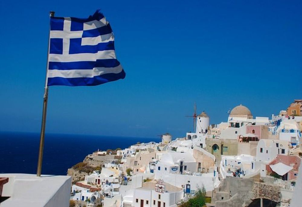 CUTREMURE ÎN SERIE PE INSULA SANTORINI. AUTORITĂȚILE ȘI POPULAȚIA, ÎN ALERTĂ MAXIMĂ 