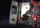 Accident din cauza vitezei, la Vicovu de Jos. Un tânăr a lovit cu mașina o bornă kilometrică și un panou publicitar, după care s-a răsturnat pe calea ferată