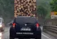 Garda Forestieră Suceava a făcut cercetări în cazul mașinii fotografiată circulând în spatele unui camion cu bușteni