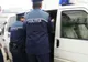 Beat și fără permis, un tânăr s-a răsturnat cu mașina în curtea unei case
