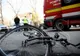 Femeie pe bicicletă lovită de o mașină, la Frătăuții Vechi