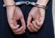 Un agent de poliție a fost reținut pentru 24 de ore pentru trafic de influență și luare de mită