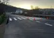 Strada din Suceava care ar trebui să apară în „Dosarele X”: trecere de pietoni din șanț în gard!
